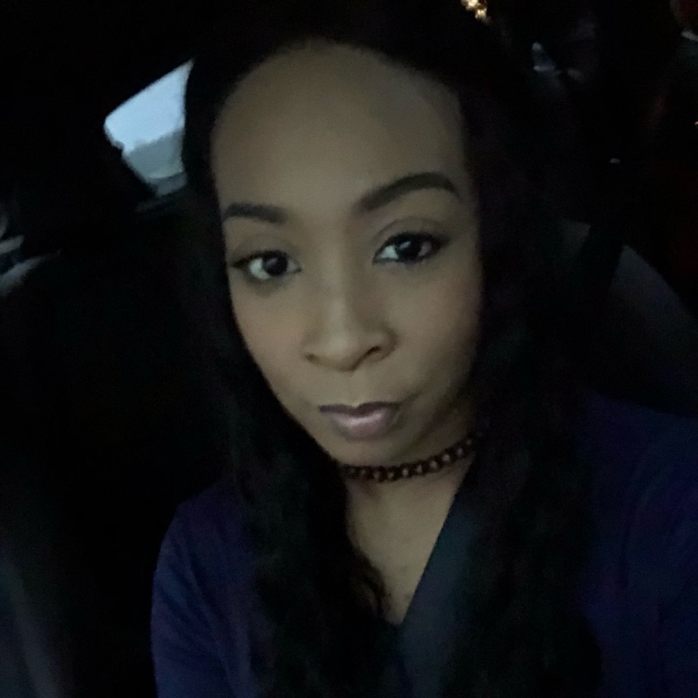 Meet your Posher, Latoya